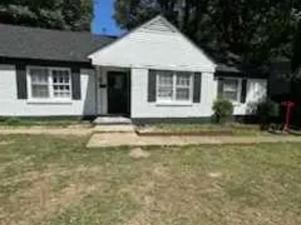 1st image of 1004 N Highland St