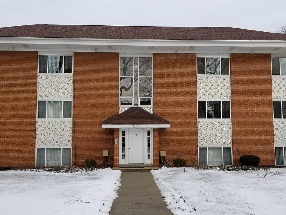 1st image of 604 Pershing Ave APT B