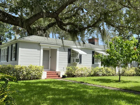 702 S 9th Street, Fort Pierce, FL 34950