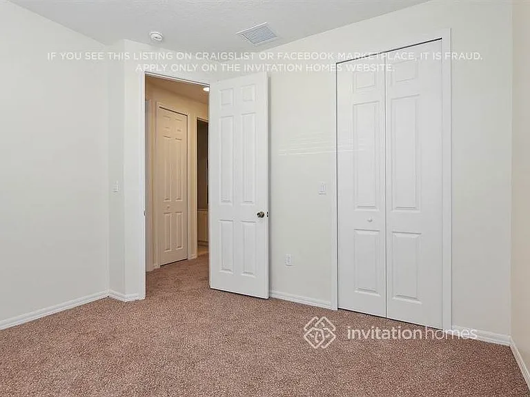 666 NE 35th Ave — Photo 12