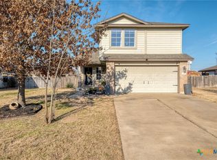 121 Anderson St, Hutto, TX 78634