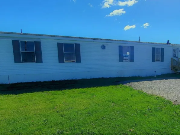 126 D Street, Pittsfield, ME 04967