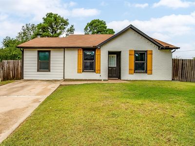 845 Pine Mountain Dr, Burleson, TX, 76028