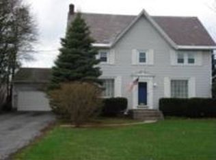111 Jordan St, Skaneateles, NY 13152