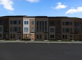 13908 Aviation Pl, Herndon, VA 20171