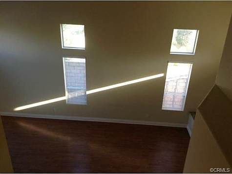 5th image of 1033 La Marillo Cir