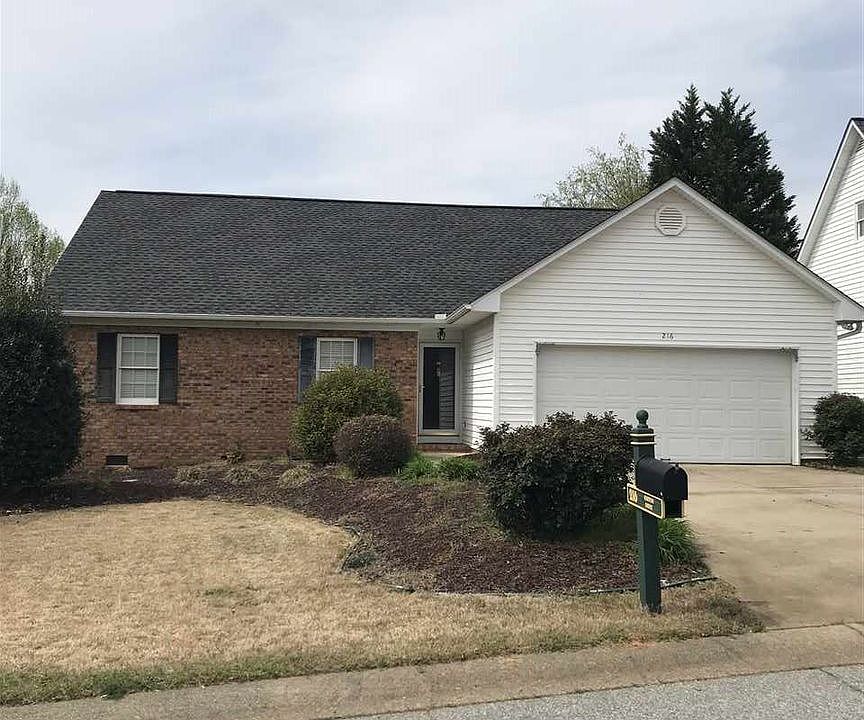 1st image of 216 Ashton Dr