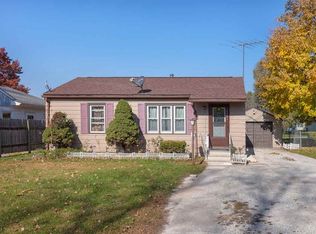 1141 Locke Ave, Waterloo, IA 50702