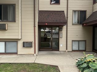 210 Hackensack St #F3, Wood Ridge, NJ 07075