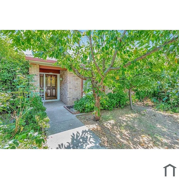 Building Photo - 7024 Allenwood Ct
