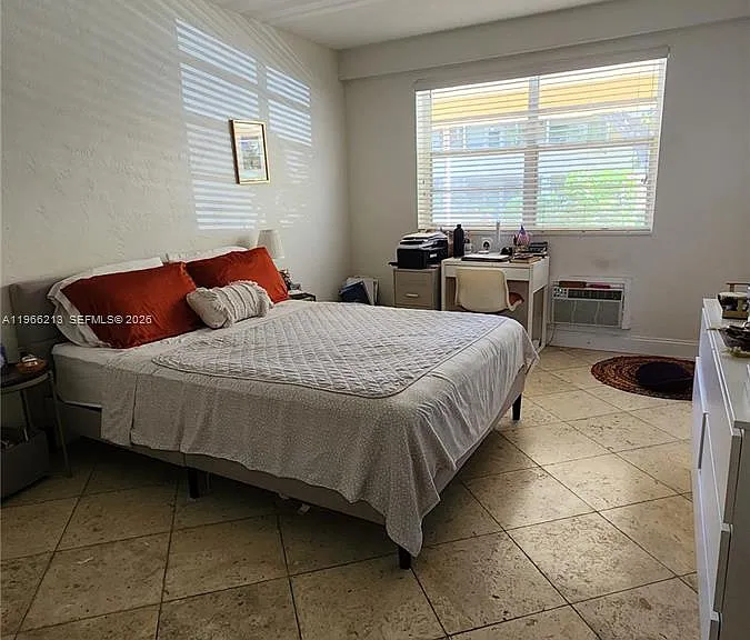 20 Park Dr #3 — Photo 5