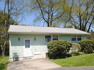 11 Hollybrook Farm Ln, Brewster, NY 10509