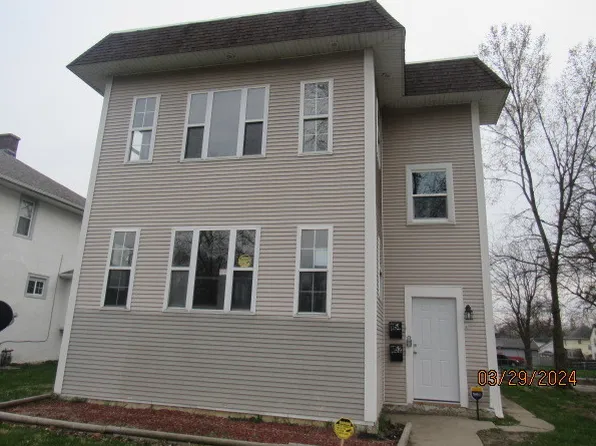 1152-1154 E Maple St, Kankakee, IL 60901