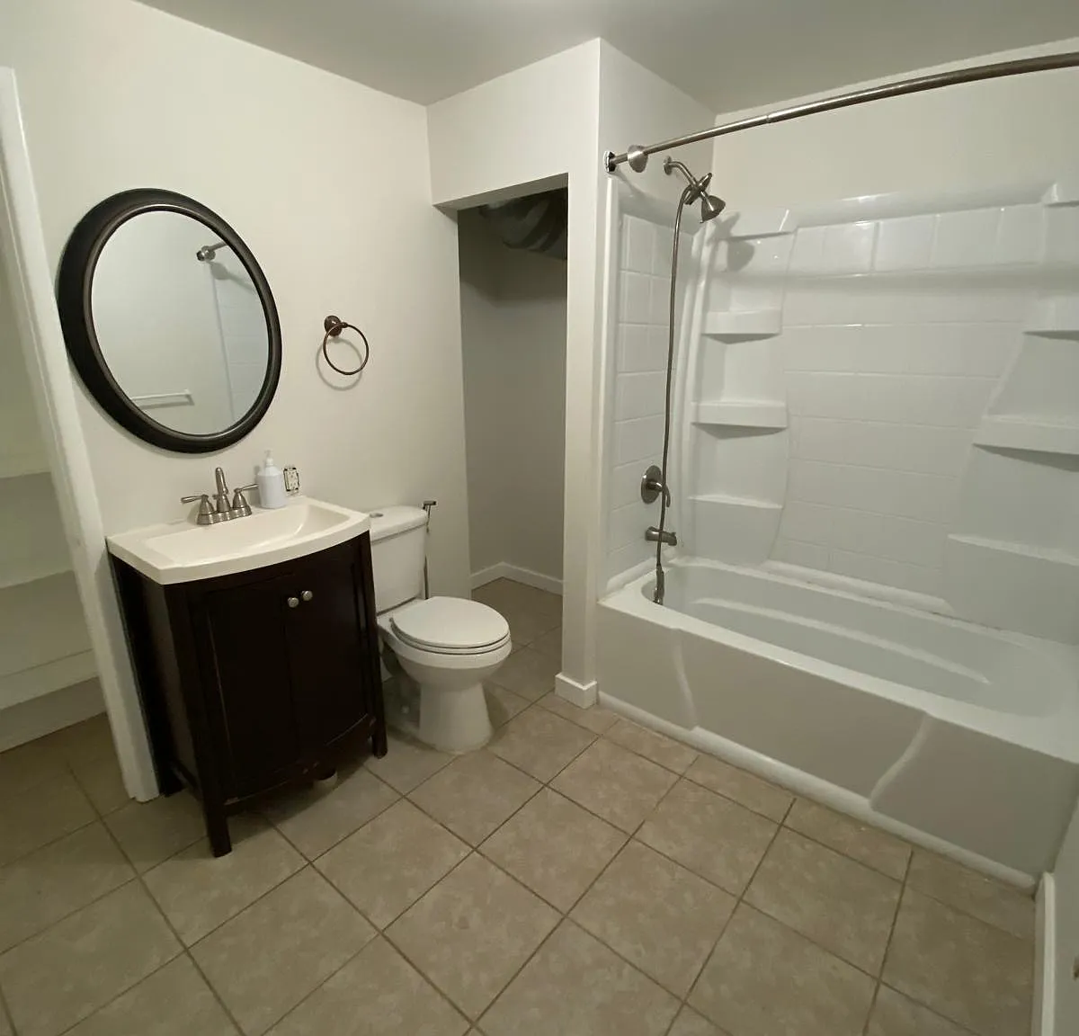3 bed, 1531 sqft, $2,300 — Photo 4