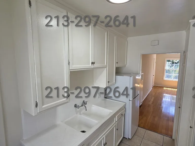 426 S Rampart Blvd #17 — Photo 6