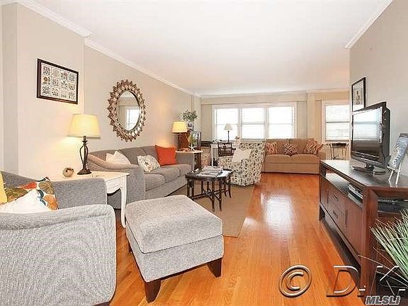 2nd image of 25 Neptune Blvd APT 1J