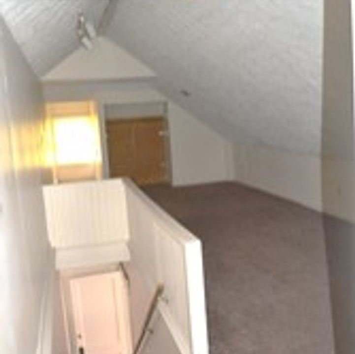 Building Photo 5