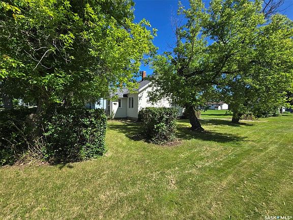 4th image of 629 Nina STREET