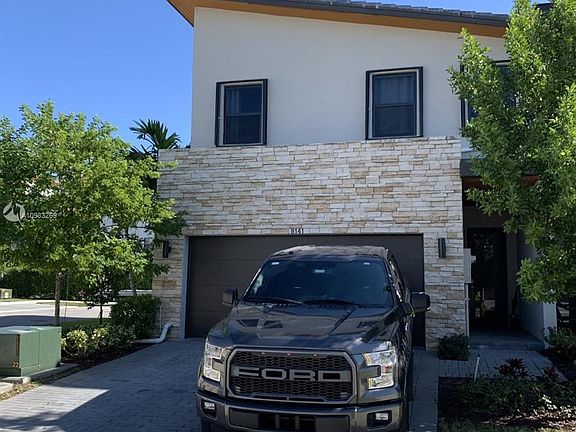 4th image of 8141 NW 104th Ct