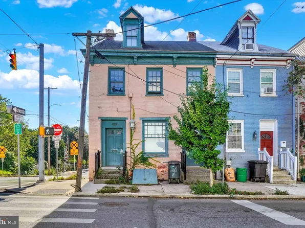 56 S Pershing Ave, York, PA 17401