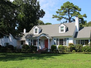 1118 Abingdon Rd, Virginia Beach, VA 23451