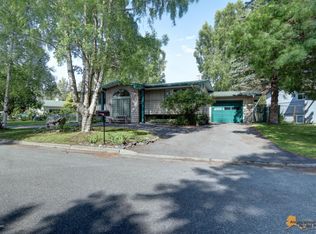 1881 Wickersham Dr, Anchorage, AK 99507