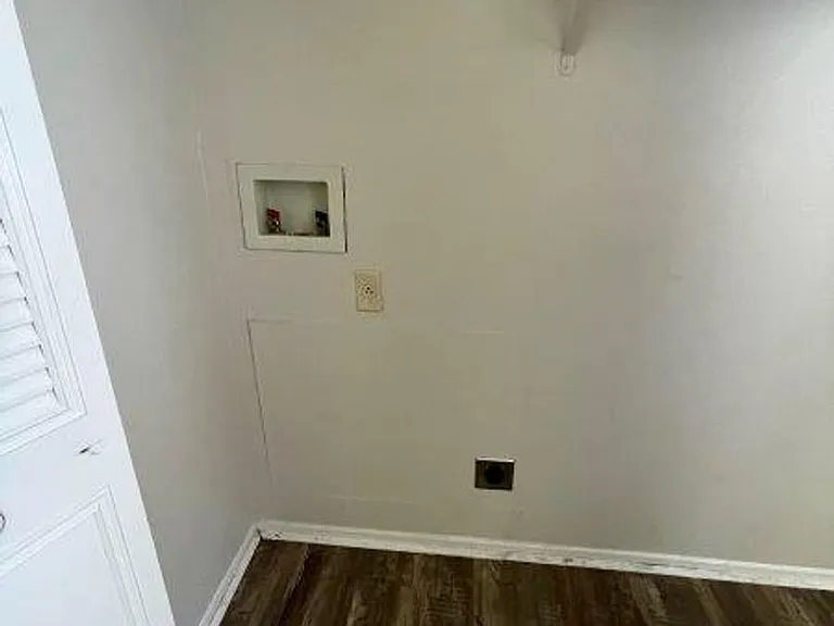 9508 Emerald Park Dr #1 — Photo 14
