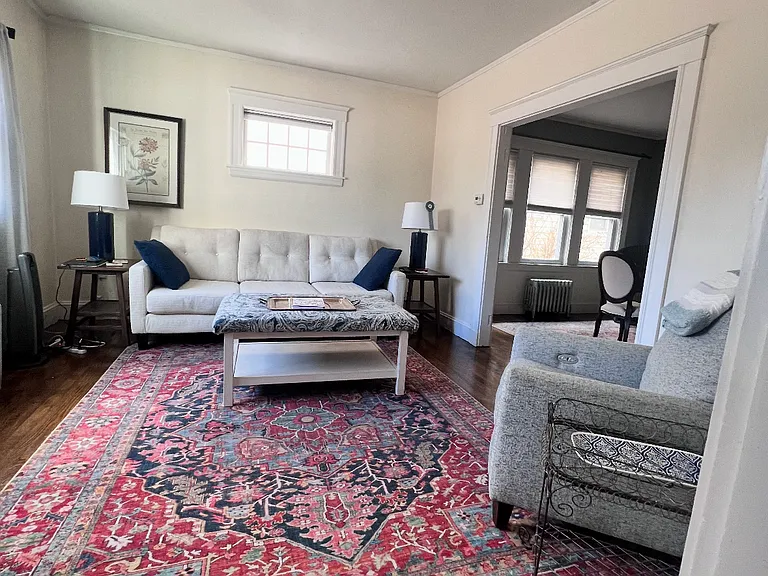 945 Adams St — Photo 19
