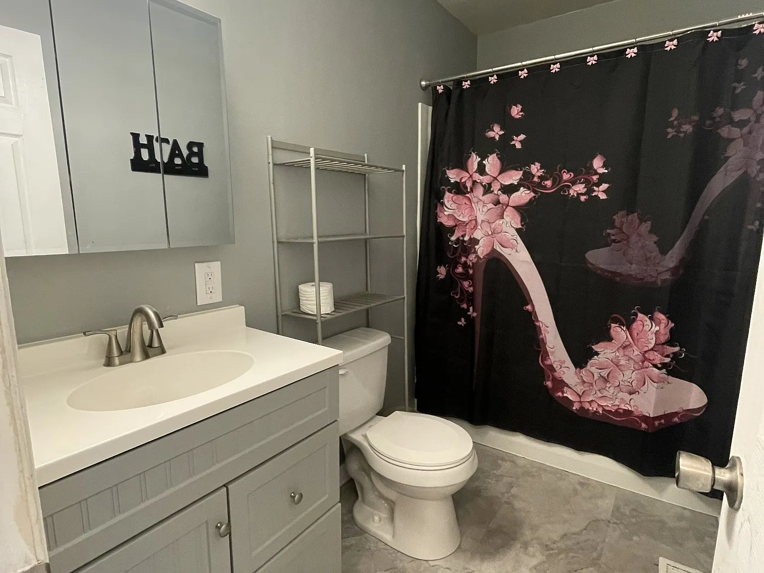 2206 Country Club Ln — Photo 2