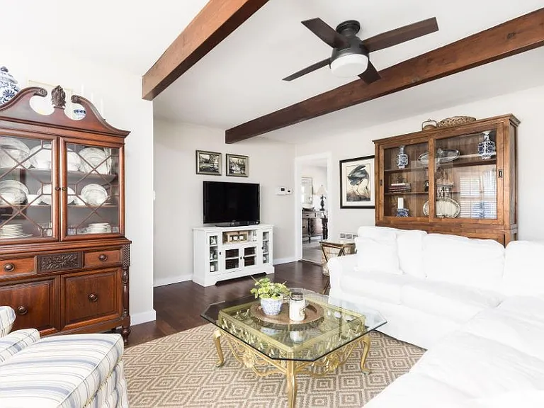 1208 Penny Cir — Photo 16