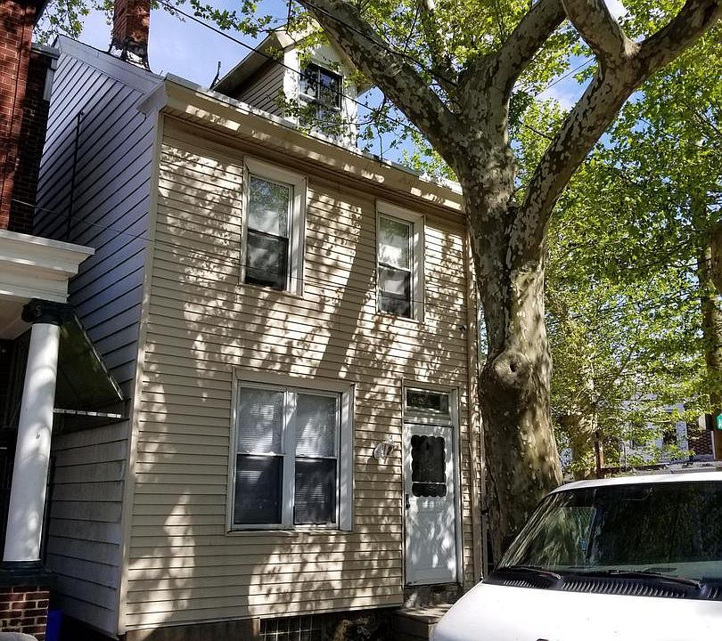 2nd image of 5601 N American St