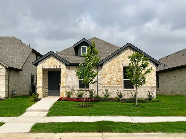 105 Foreman Dr, Midlothian, TX 76065