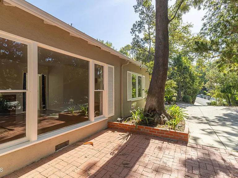 1425 Brixton Rd — Photo 37