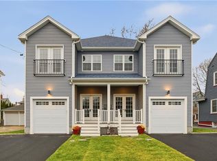 45 Windsor Rd, Cranston, RI 02905