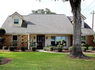 6722 Hollygrove Dr, Houston, TX 77061