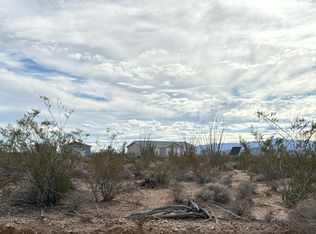 2656 W Desierto Rd, Yucca, AZ 86438