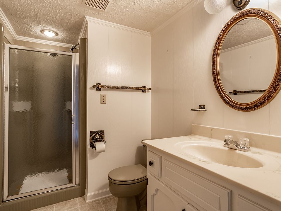 61st image of this home