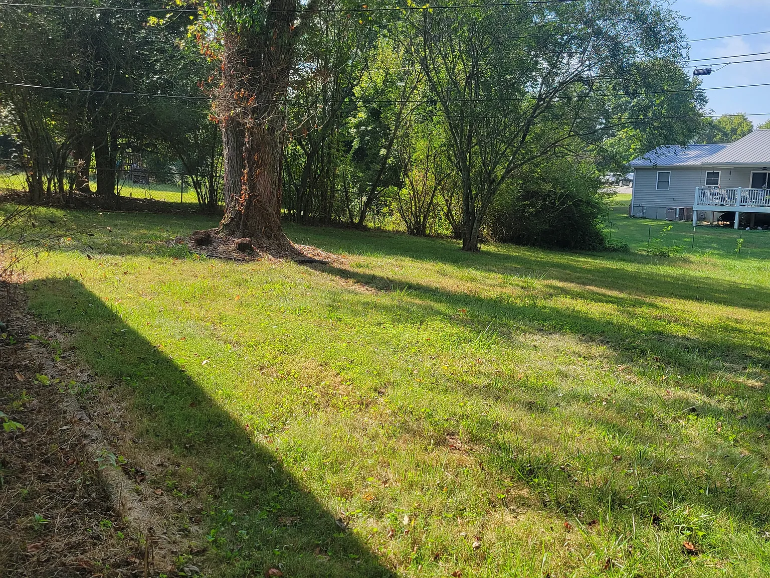 253 Ivanhoe Lane - . — Photo 4