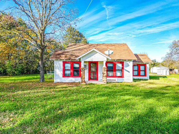 821 Tempie Rd, Trinidad, TX 75163