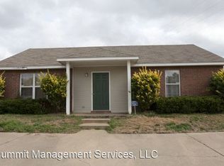 1203 Van Dorn St, Oxford, MS 38655