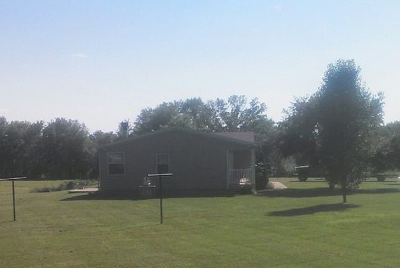 3rd image of 1136 E Depot St