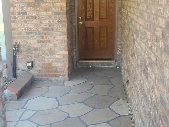 3rd image of 11317 Ivanhoe Dr