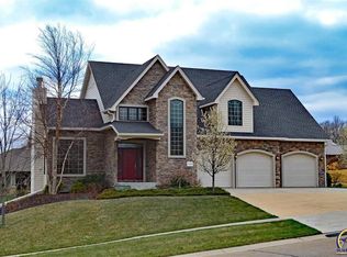 6313 SW 44th St, Topeka, KS 66610