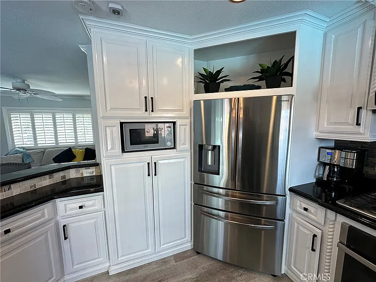 5311 Hendricksen Dr — Photo 13