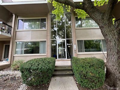 2005 Klingensmith Rd, Bloomfield Hills, MI, 48302