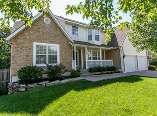 7913 Hall St, Lenexa, KS 66219