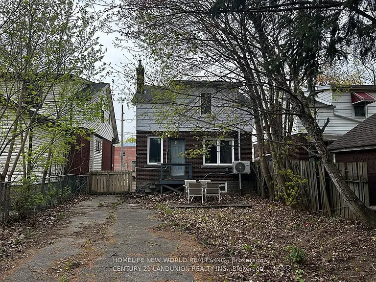 46 Arnold St #2-1 — Photo 27