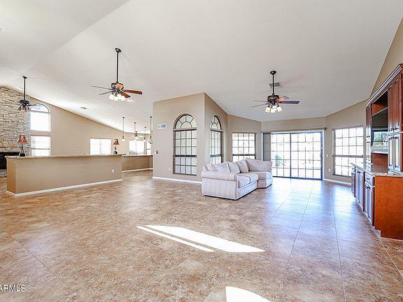 2nd image of 13302 W SERENADE Circle