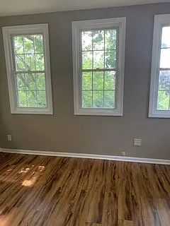 1429 S Hamilton St — Photo 13