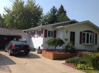 216 Kirby St, Bay City, MI 48706